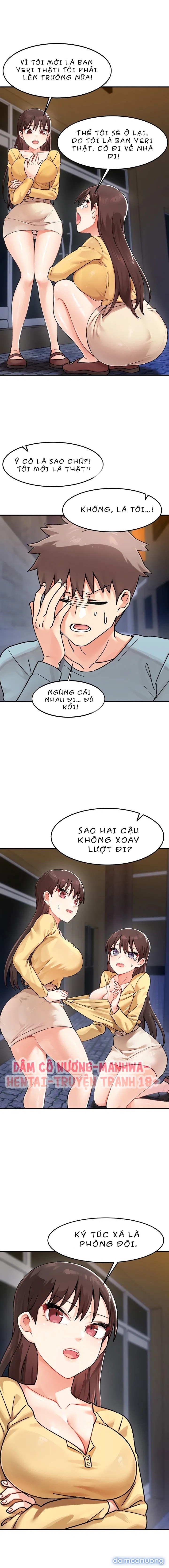 Những Cô Bạn Có Ngoại Hình Giống Hệt Nhau chap 2 - Page 8