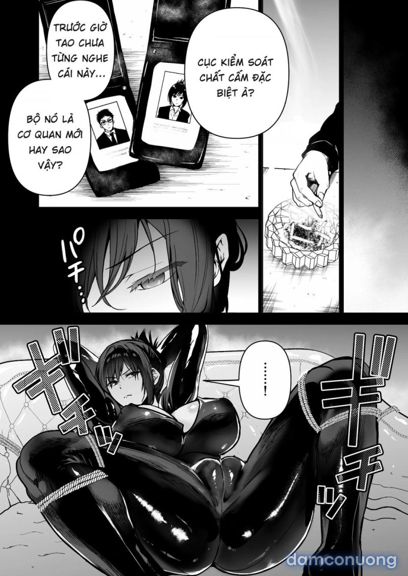 Hema Shita Boku o Kabatte Tsukamatta Senpai Onna Sousakan ga Akutou-domo ni Biyaku-zuke de Yarareru Sugata ni Kuzu Bokki Oneshot - Page 24